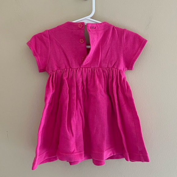 ⚪️CHILDREN’S PLACE: Girl size 12 months, pink short sleeve dress w/flowers⚪️ - Picture 7 of 8